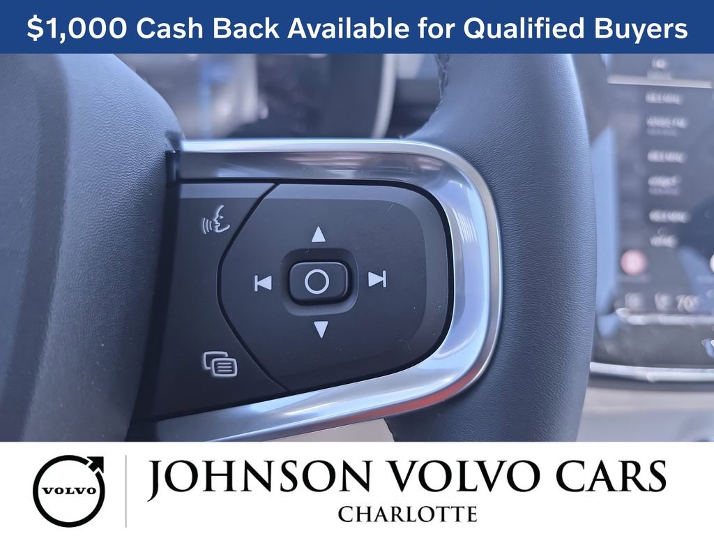 New 2026 Volvo XC40 B5 Ultra w/ Protection Package Premier AWD/4WD image 18