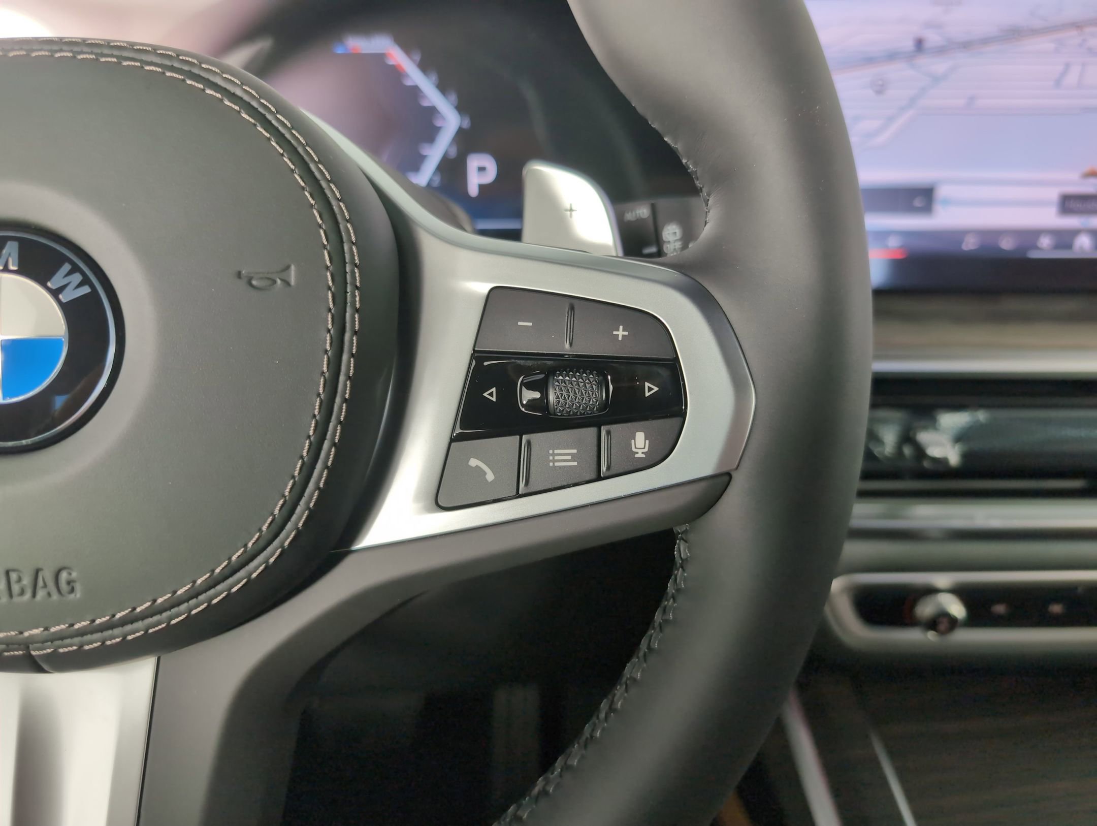 New 2026 BMW X7 xDrive40i w/ M Sport Package image 25