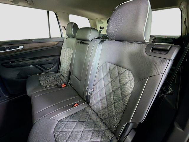 New 2026 Volkswagen Atlas SEL Premium R-Line image 24