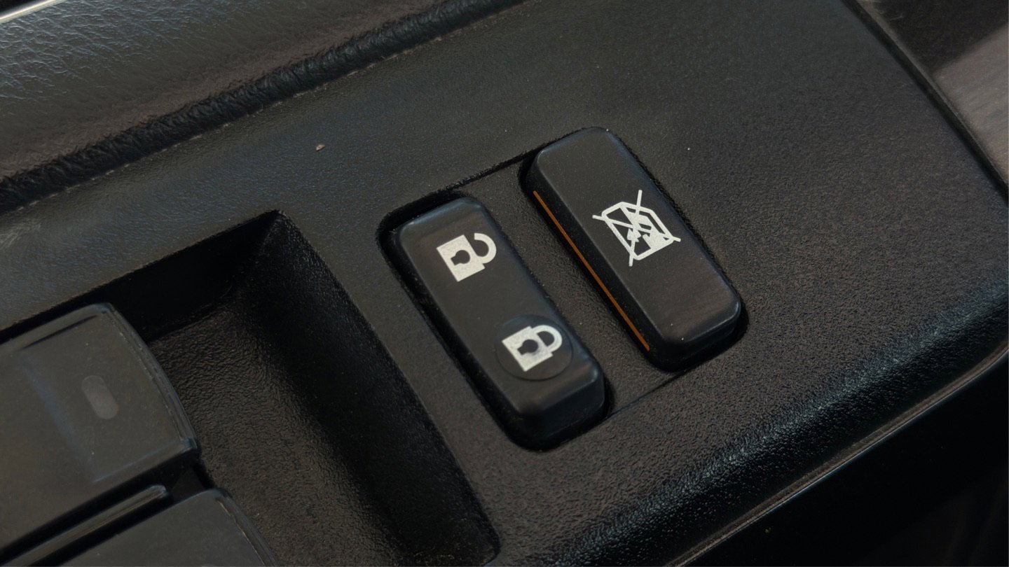 Used 2019 Toyota 4Runner TRD Off-Road image 38