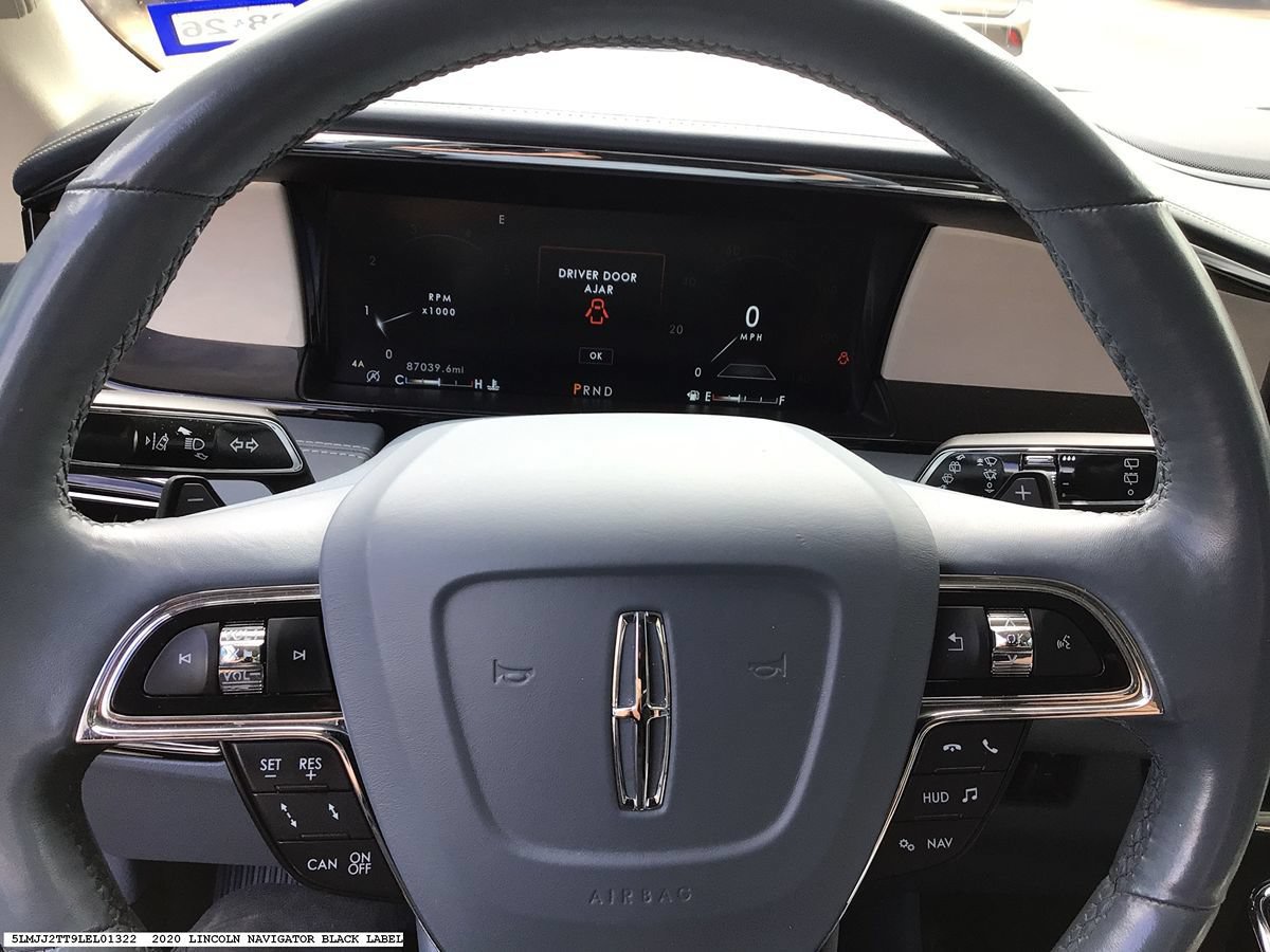 Used 2020 Lincoln Navigator Black Label AWD/4WD image 14