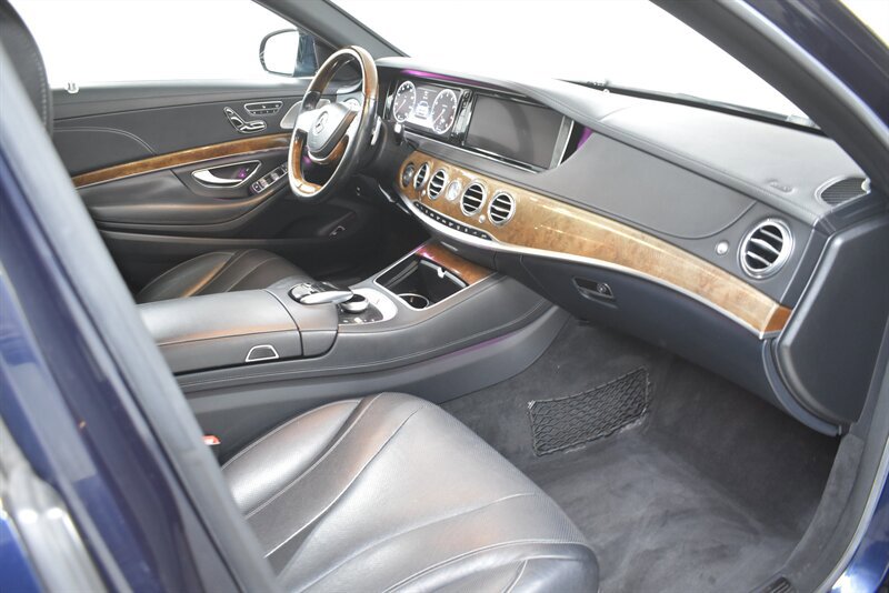 Used 2015 Mercedes-Benz S 550 4MATIC Sedan image 22