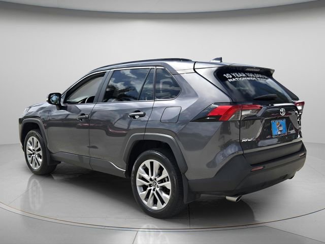 Used 2024 Toyota RAV4 XLE Premium FWD image 8