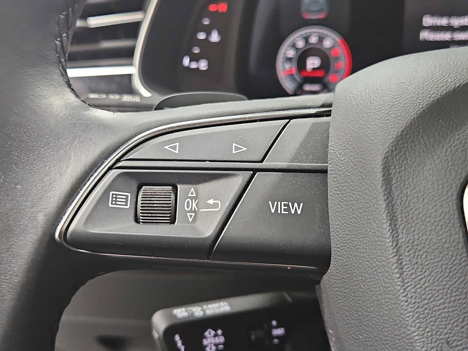 Used 2023 Audi Q8 Prestige AWD/4WD image 25