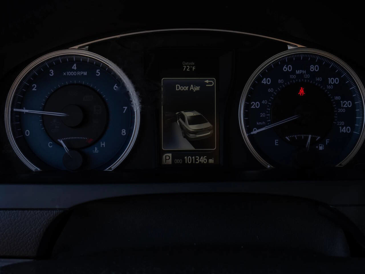 Used 2017 Toyota Camry LE image 30