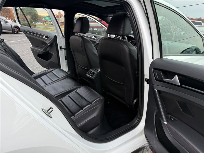 Used 2015 Volkswagen GTI Autobahn w/ Lighting Package (SEL) image 16