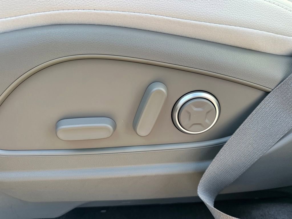 New 2026 Hyundai Palisade Limited image 13