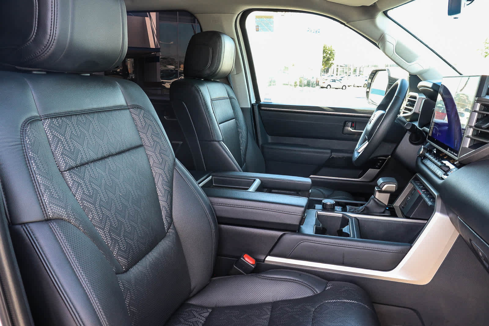 Used 2023 Toyota Tundra Limited image 26