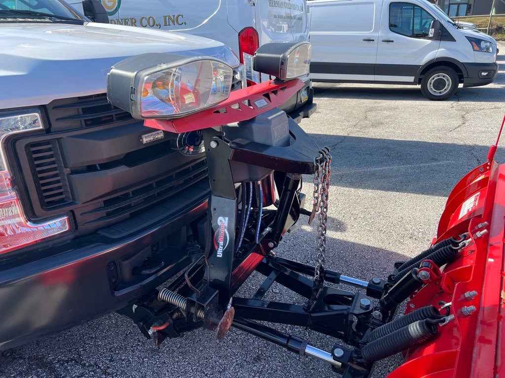 Used 2019 Ford F350 XL w/ Power Equipment Group image 4