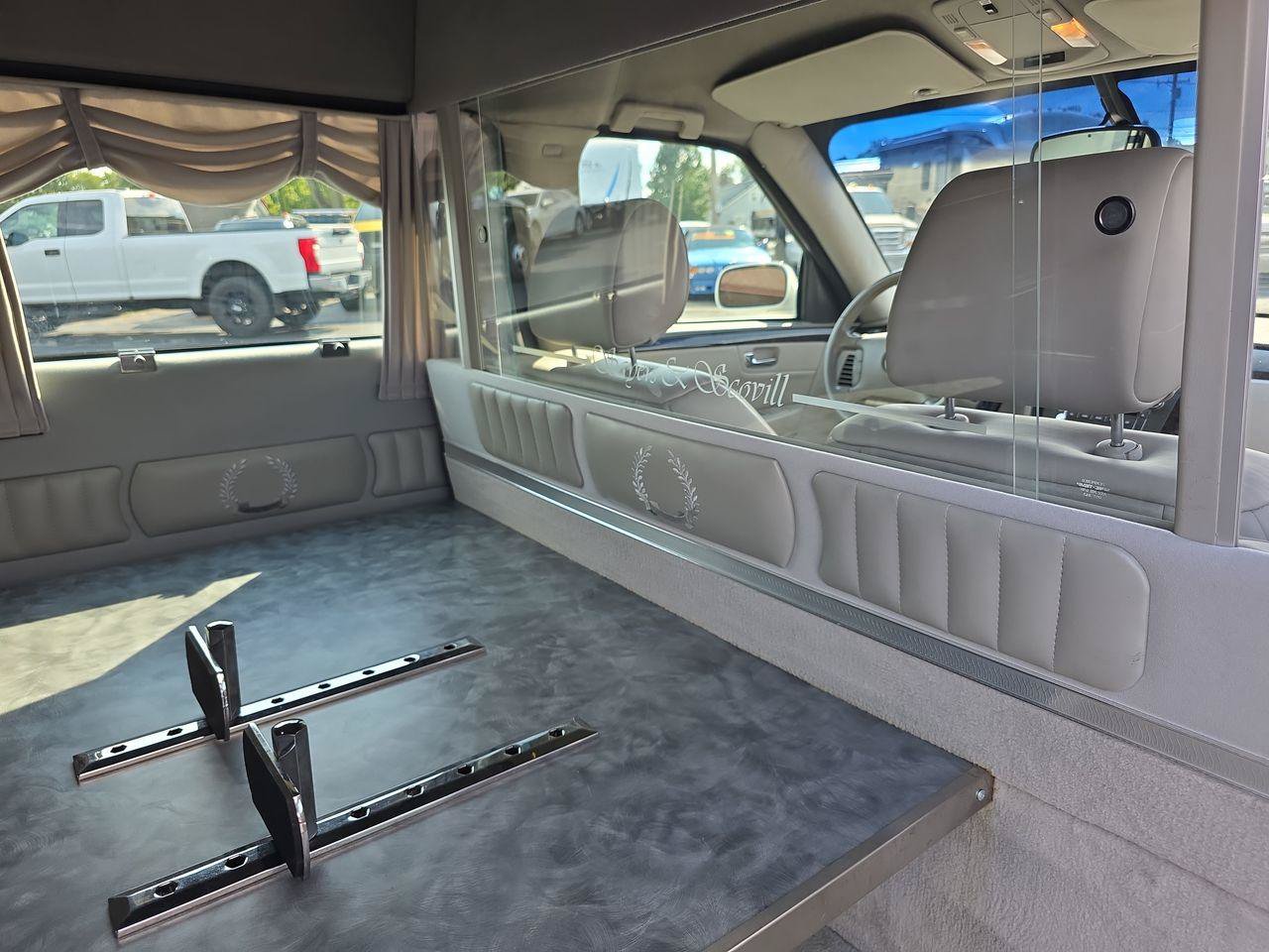 Used 2008 Cadillac DTS Hearse FWD image 7
