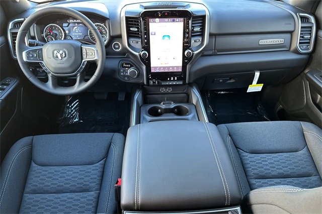 New 2026 RAM 1500 4x4 Crew Cab image 4