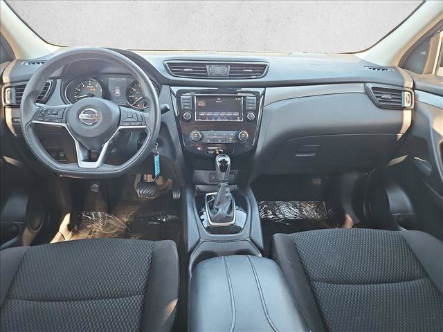 Used 2020 Nissan Rogue Sport S w/ Appearance Package FWD image 17