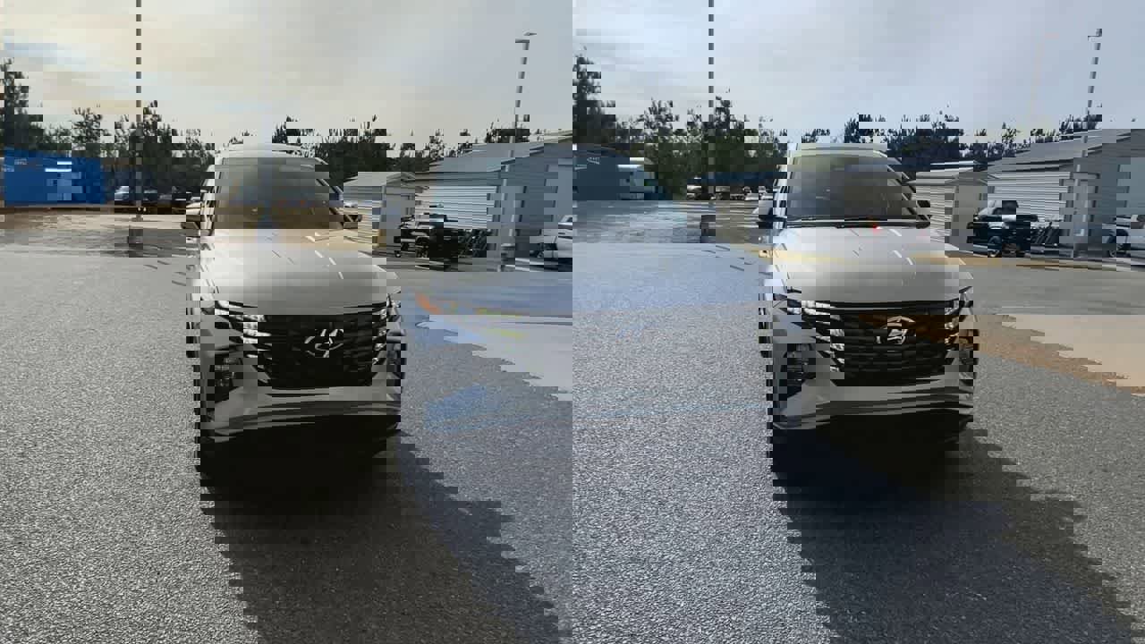 Used 2022 Hyundai Tucson SE image 3