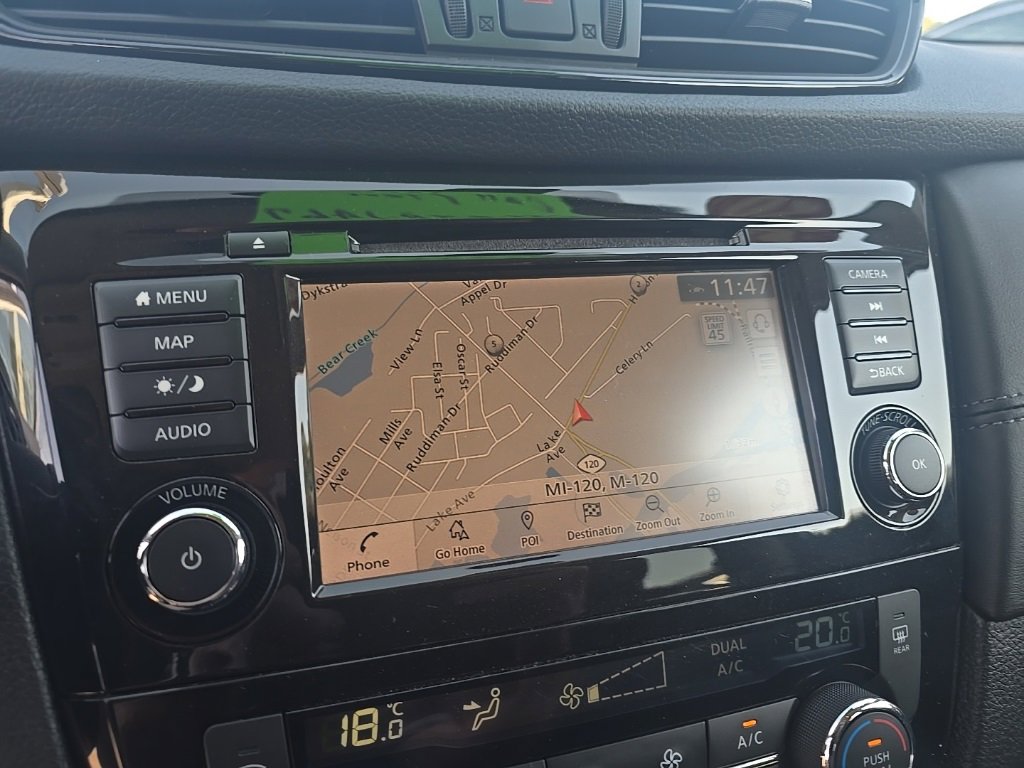 Used 2020 Nissan Rogue SL image 11