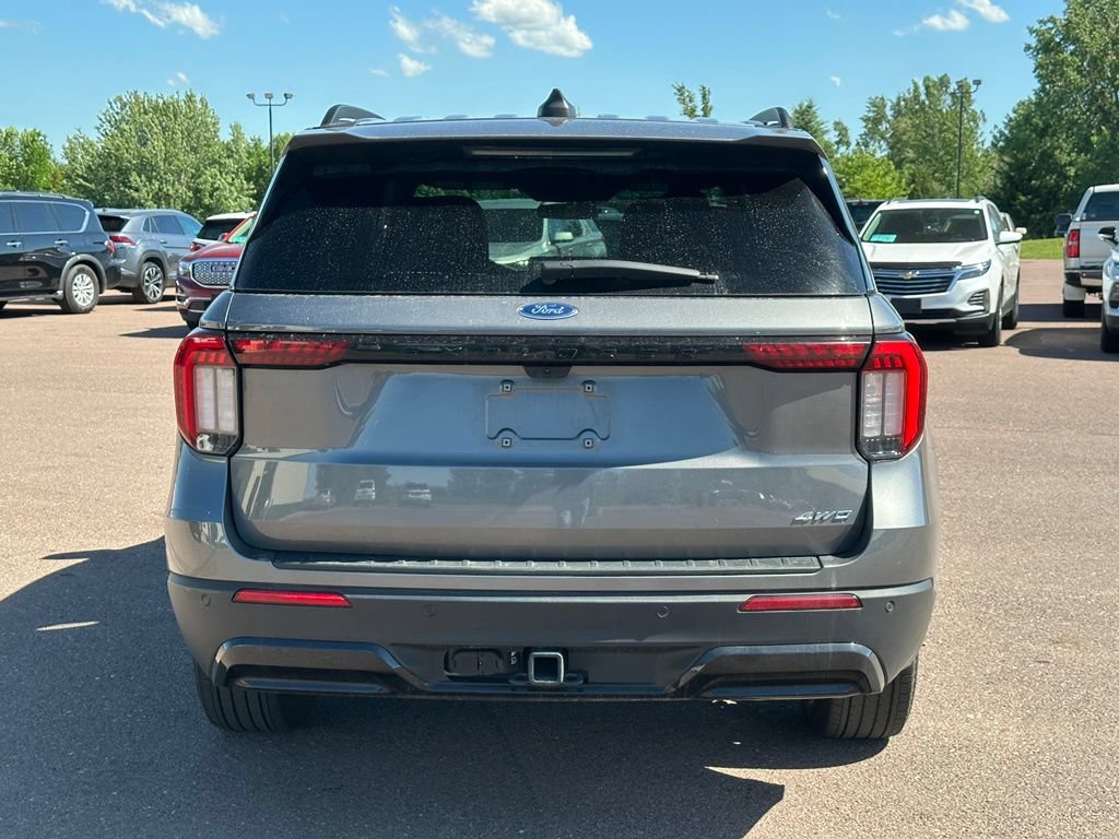 Used 2025 Ford Explorer ST-Line AWD/4WD image 38