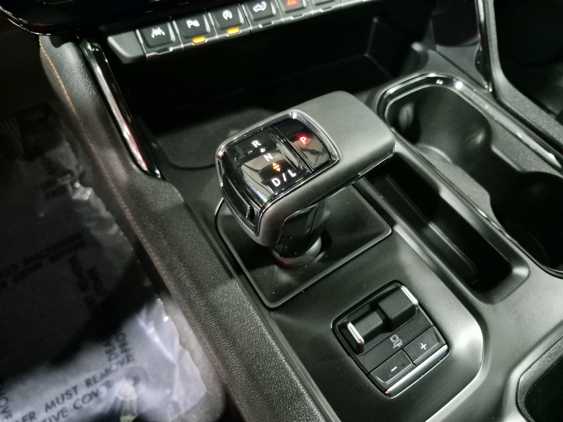 Certified 2025 GMC Sierra 1500 AT4 AWD/4WD image 17