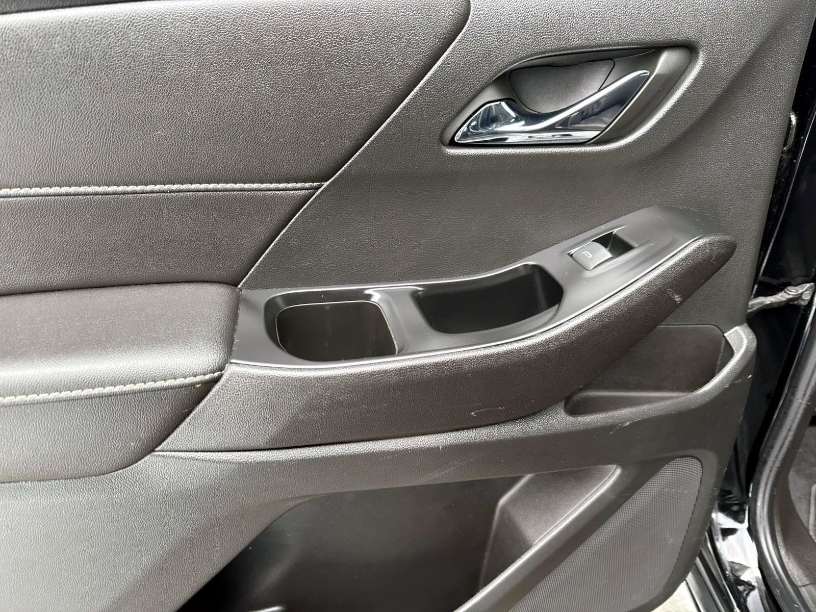 Certified 2023 Chevrolet Traverse LT image 14