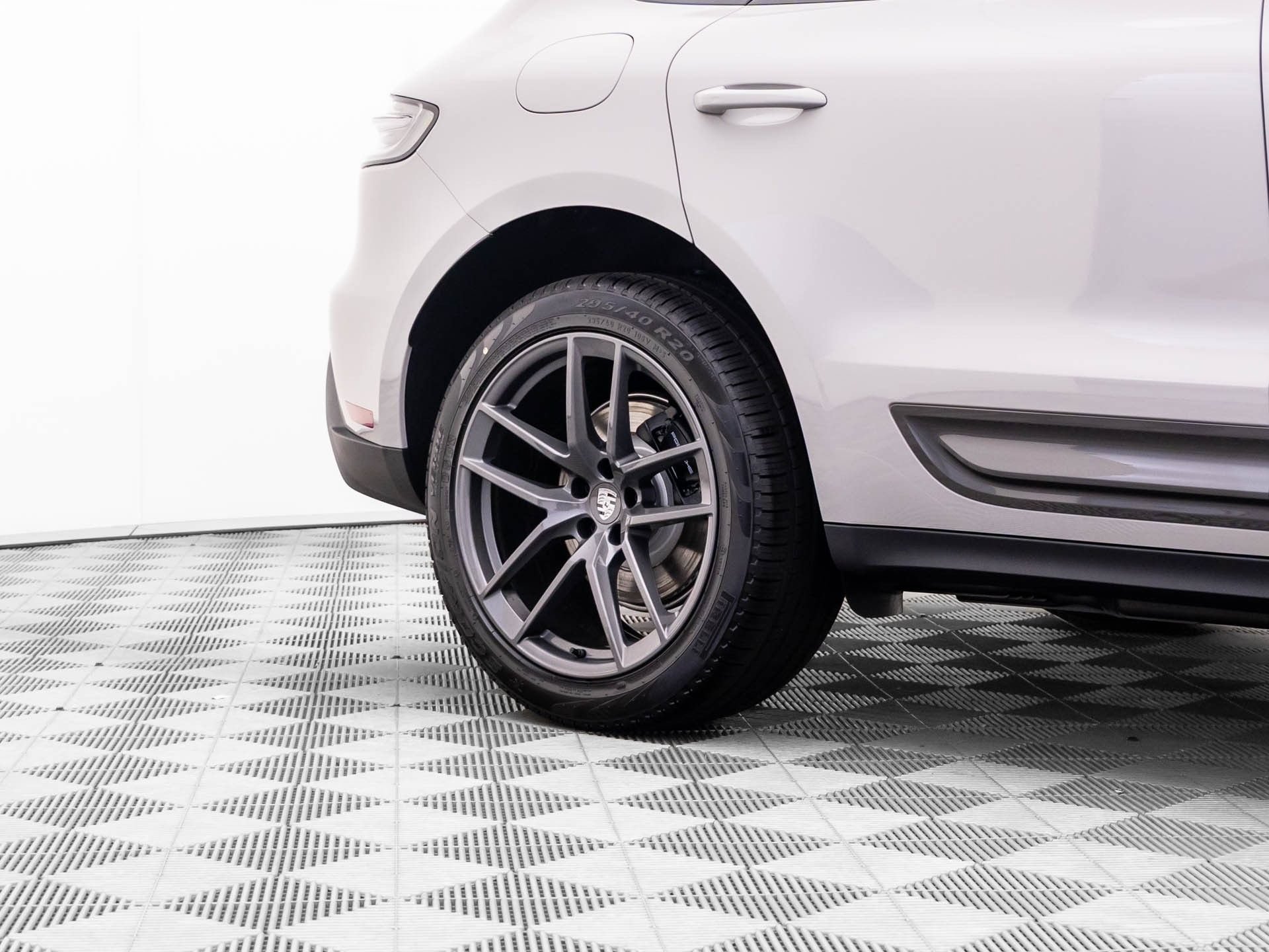 New 2026 Porsche Macan Turbo AWD/4WD image 36
