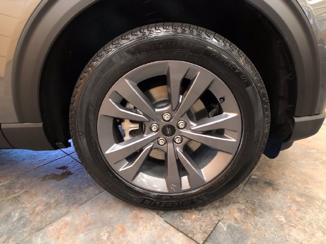 New 2027 Ford Explorer Active AWD/4WD image 9