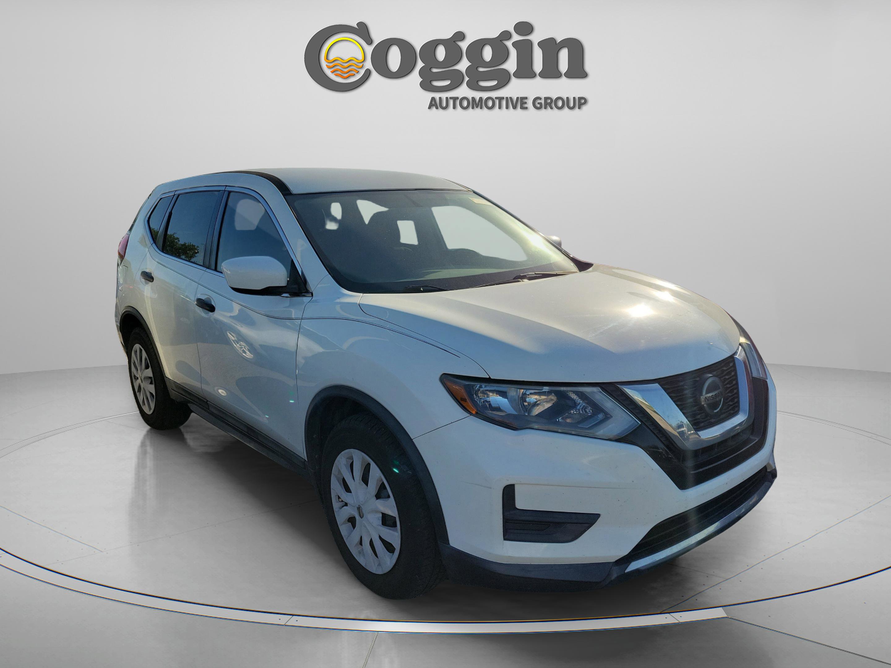 Used 2018 Nissan Rogue S FWD image 9