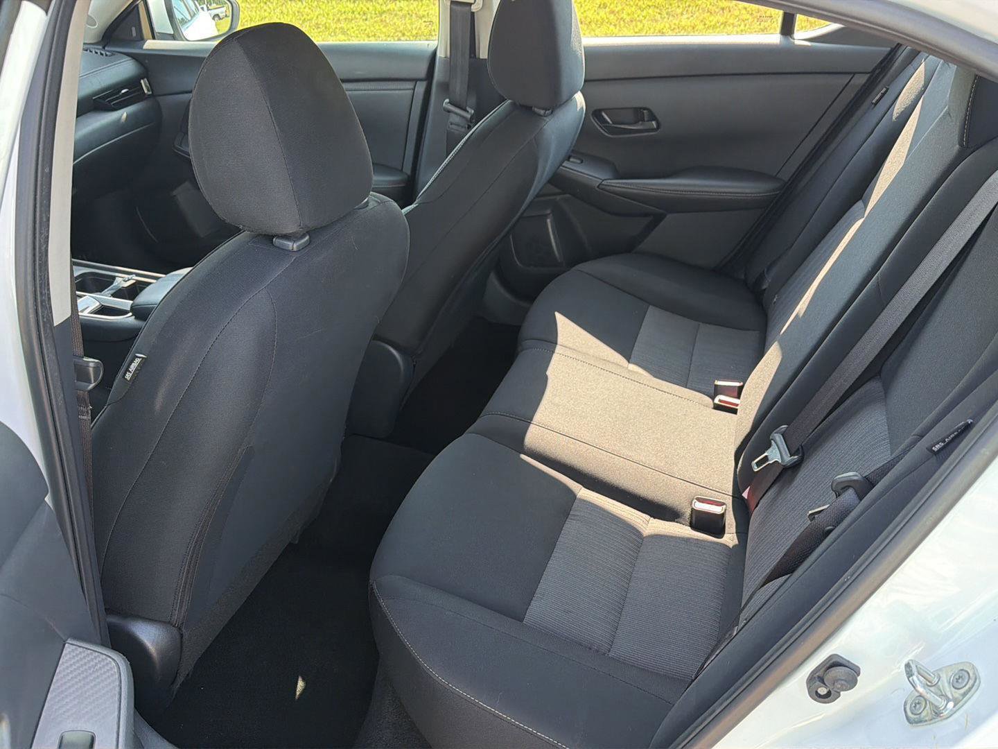 Used 2024 Nissan Sentra SV FWD image 11