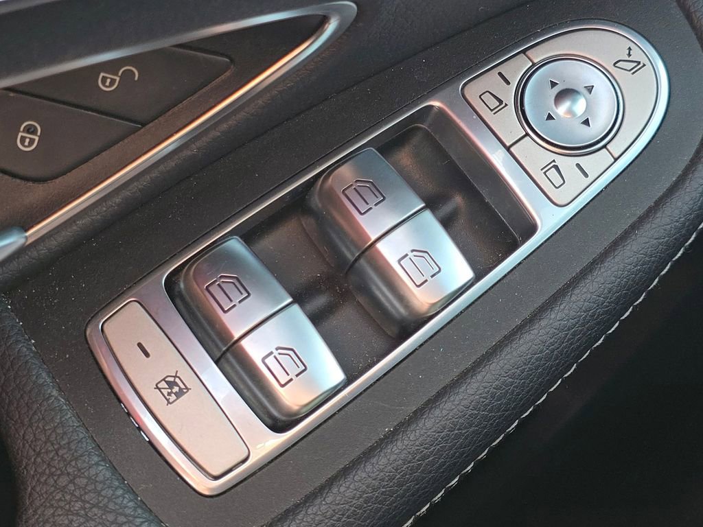 Certified 2020 Mercedes-Benz C 300 4MATIC Sedan image 28