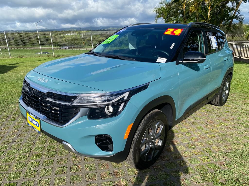 Used 2024 Kia Seltos S AWD/4WD image 3