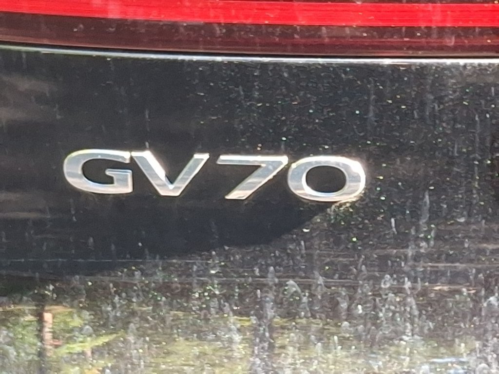 Used 2025 Genesis Electrified GV70 AWD/4WD image 24