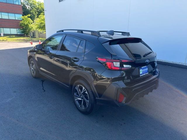 Used 2024 Subaru Crosstrek 2.0i Premium AWD/4WD image 9