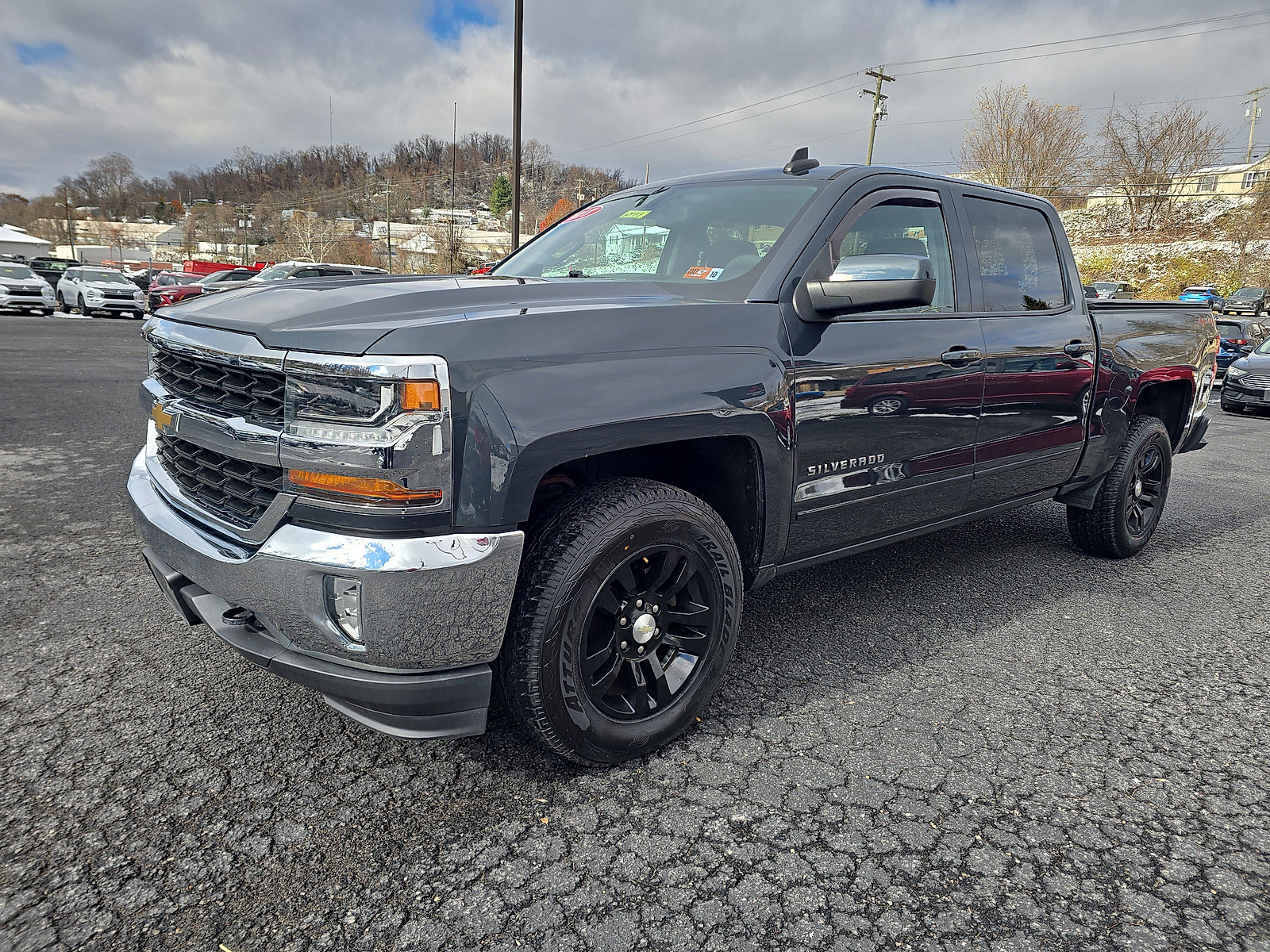 Used 2018 Chevrolet Silverado 1500 LT w/ All Star Edition image 9