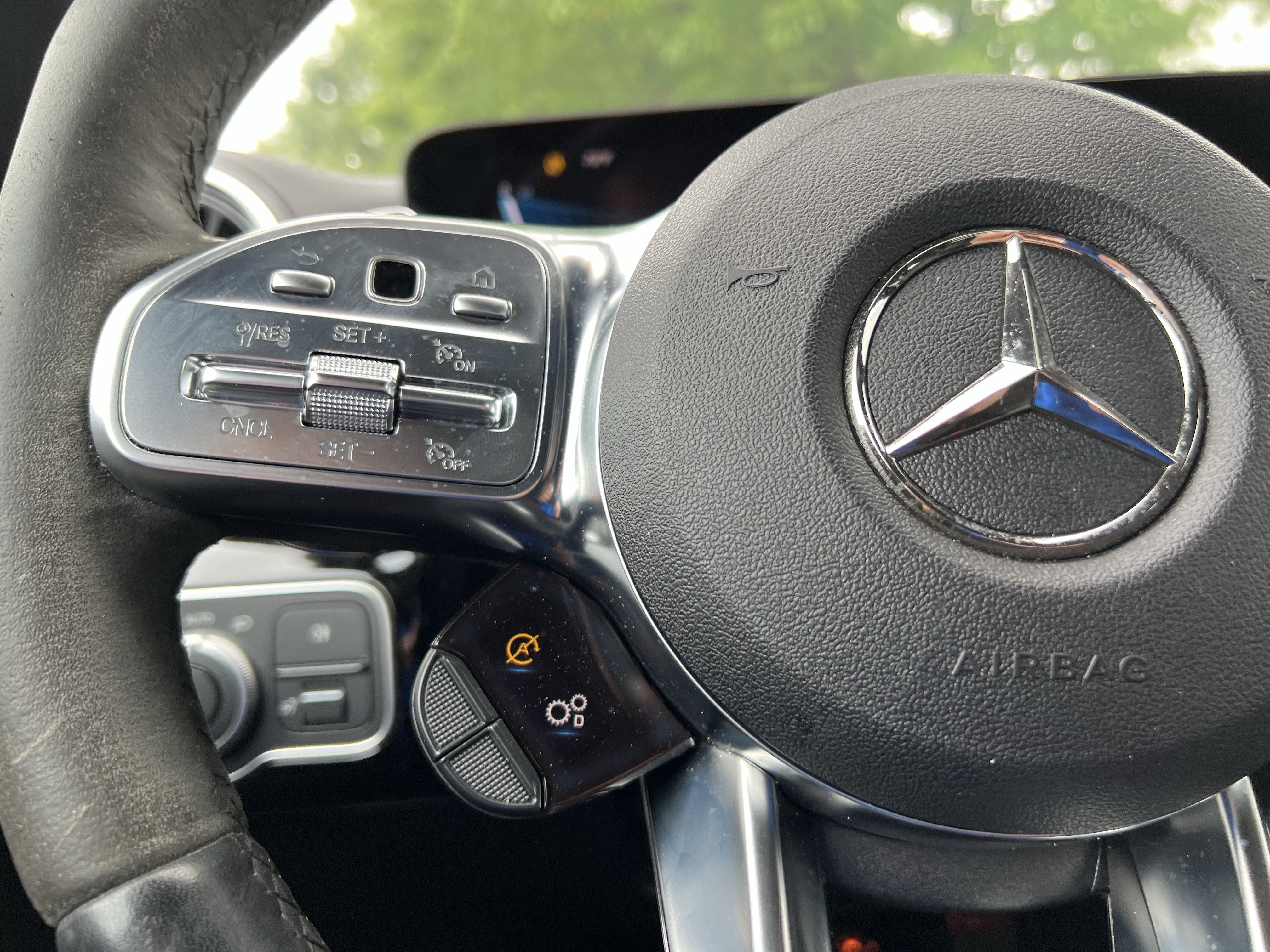 Certified 2023 Mercedes-Benz CLA 35 AMG 4MATIC image 19