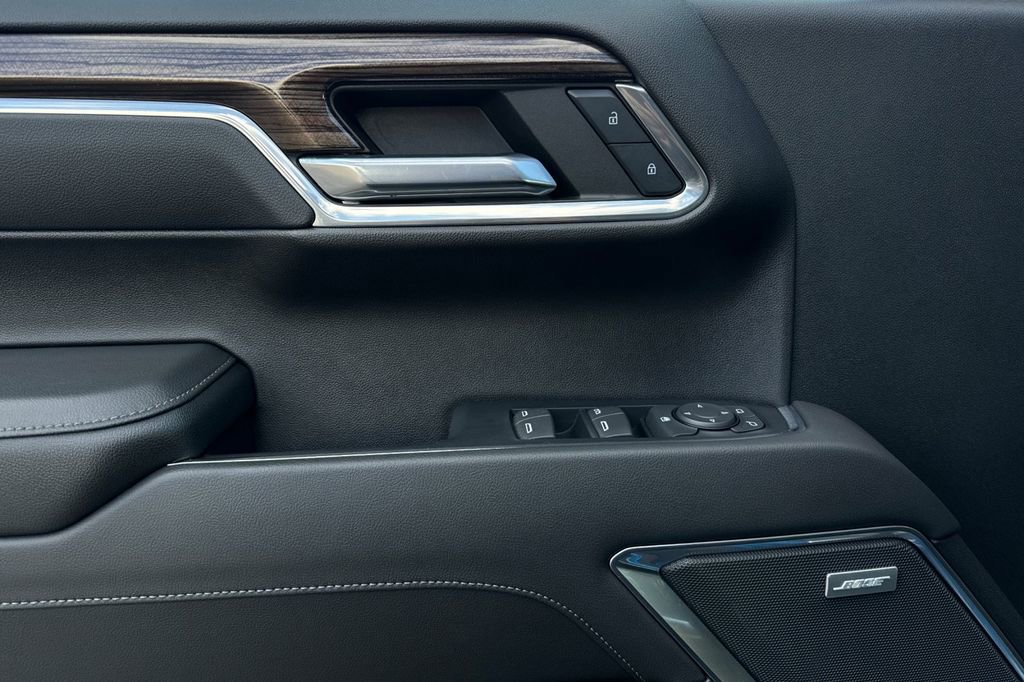 Certified 2022 Chevrolet Silverado 1500 LT Trail Boss w/ Convenience Package II AWD/4WD image 11