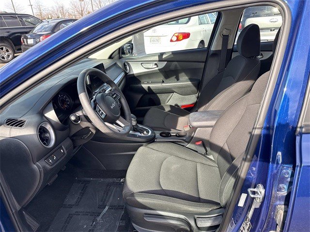 Used 2023 Kia Forte LXS w/ LXS Technology Package image 14