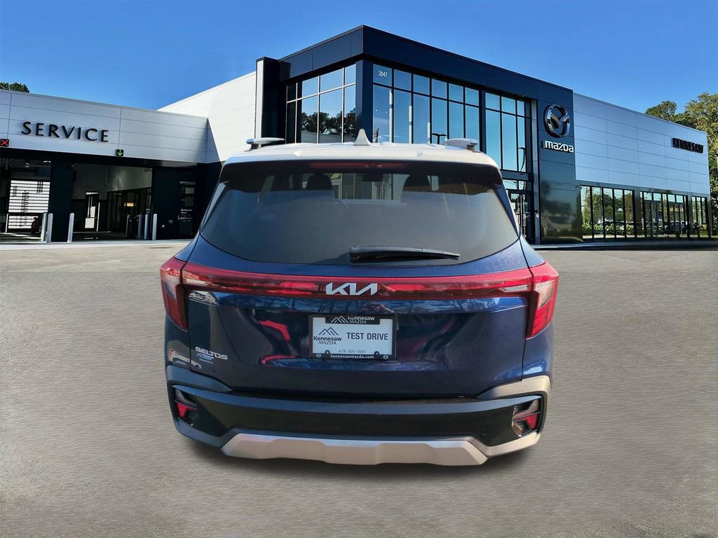 Used 2024 Kia Seltos S image 5