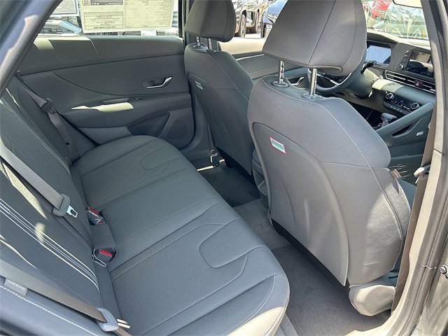 New 2025 Hyundai Elantra Sport FWD image 15