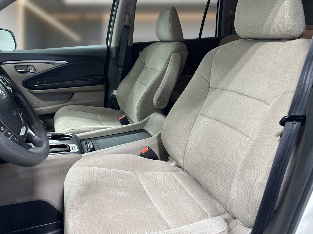Used 2018 Honda Pilot EX image 13