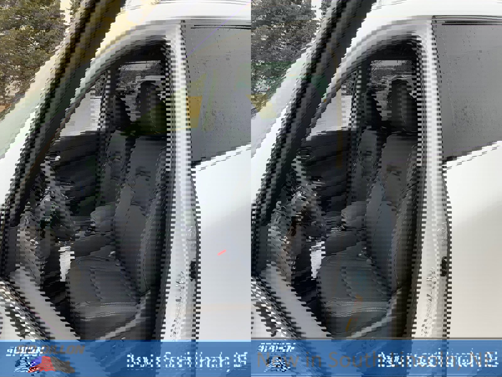 New 2026 Nissan Pathfinder SL image 9