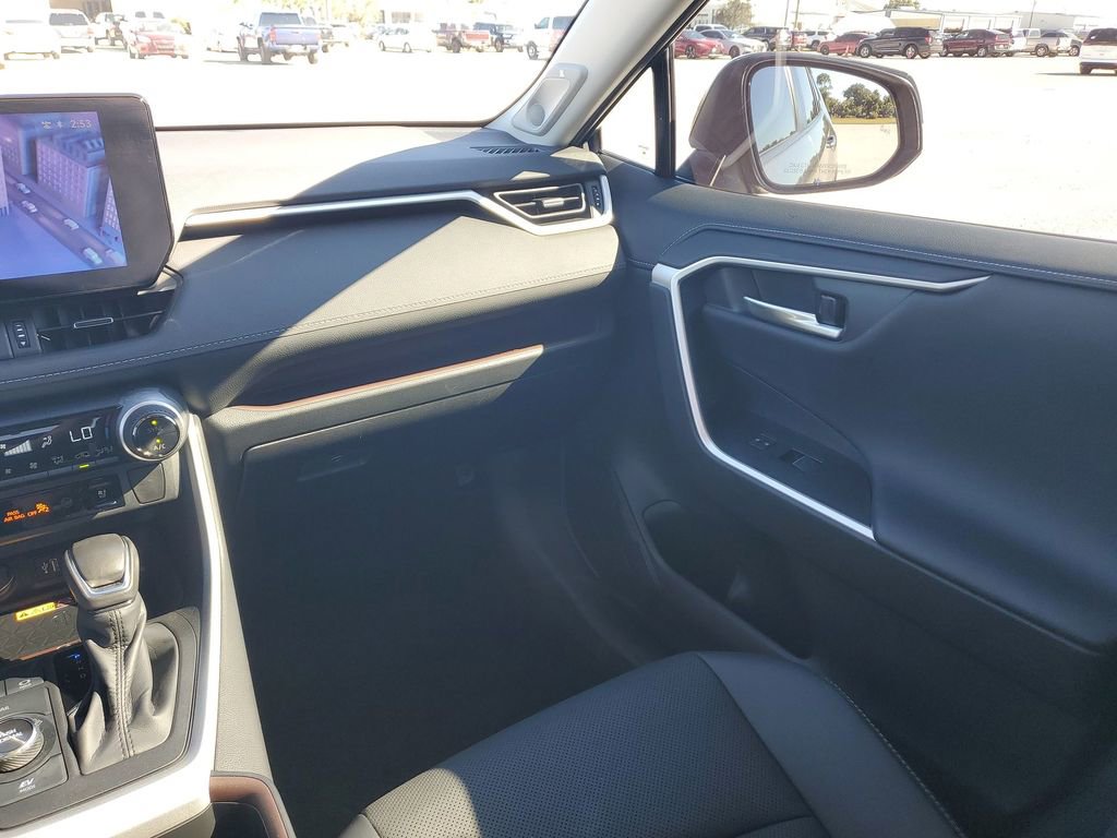 Used 2024 Toyota RAV4 Limited image 11