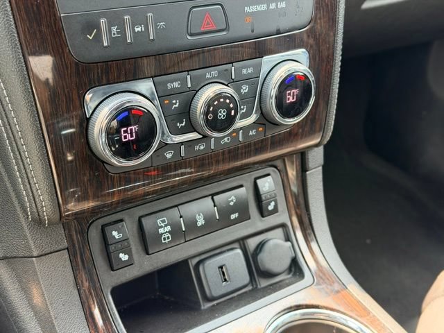 Used 2015 Chevrolet Traverse LT FWD image 14