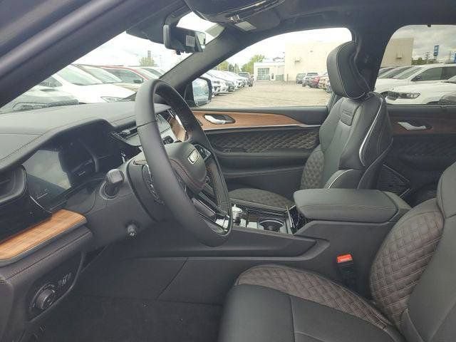 New 2026 Jeep Grand Cherokee Summit w/ Obsidian Package AWD/4WD image 19
