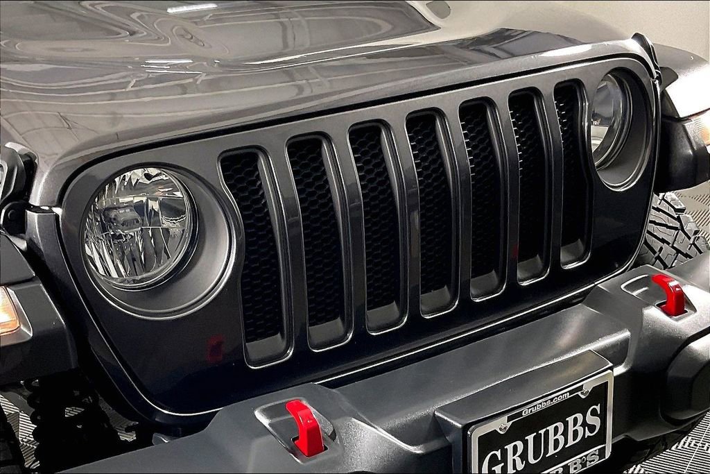 Used 2018 Jeep Wrangler Unlimited Rubicon AWD/4WD image 38