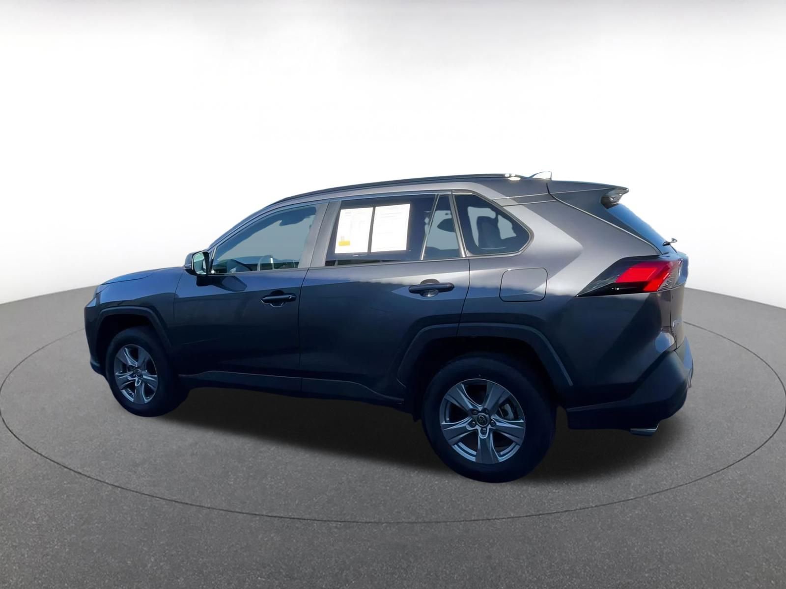 Used 2025 Toyota RAV4 XLE image 10