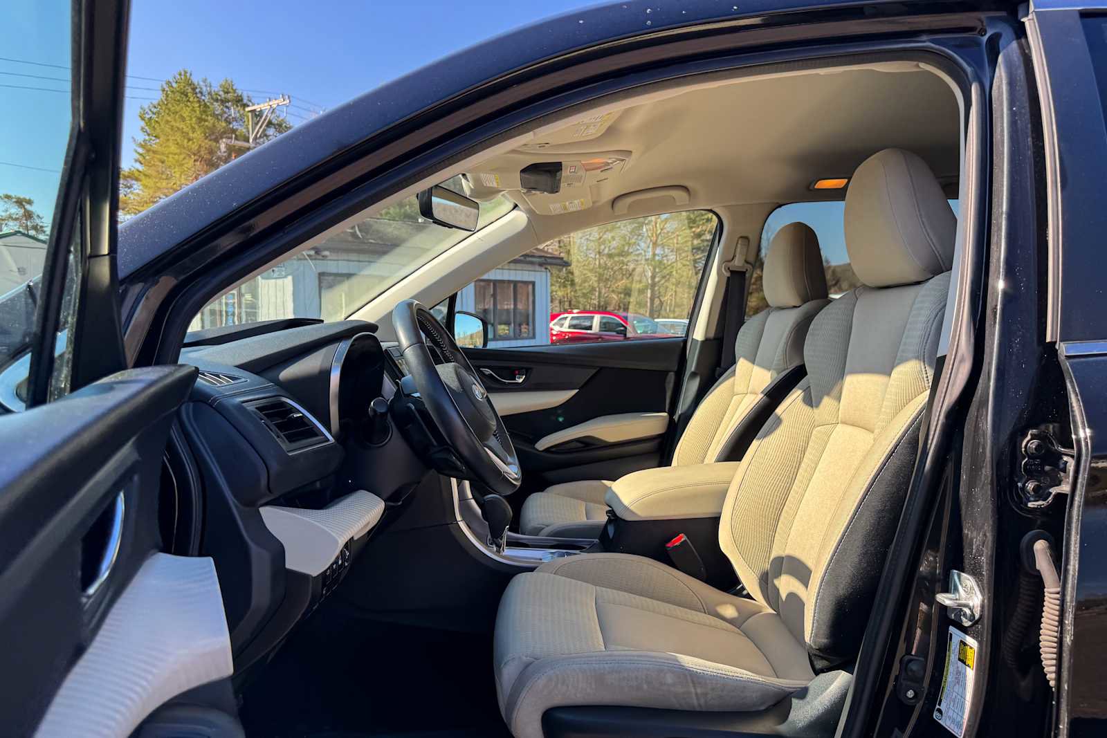 Certified 2022 Subaru Ascent Premium w/ Convenience Package image 14