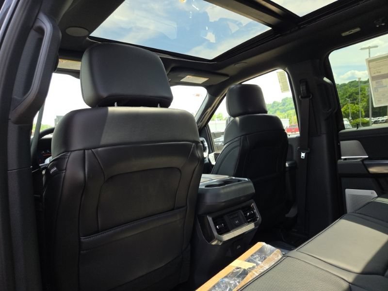 New 2026 Ford F250 Platinum AWD/4WD image 23