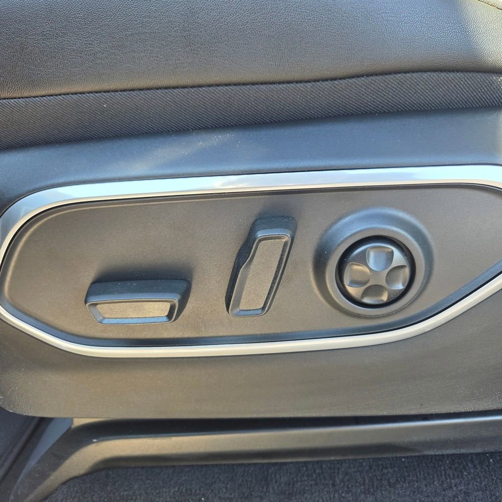 New 2026 Jeep Grand Wagoneer L Limited image 13