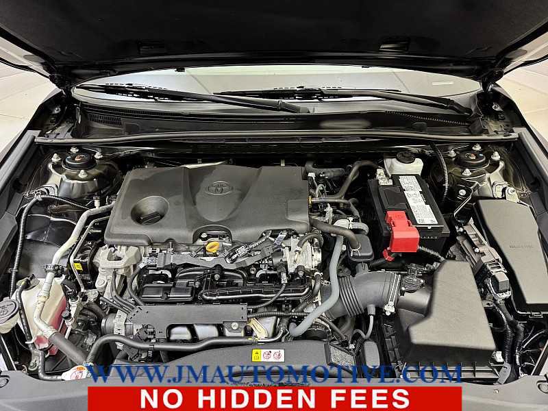 Used 2023 Toyota Camry SE FWD image 10