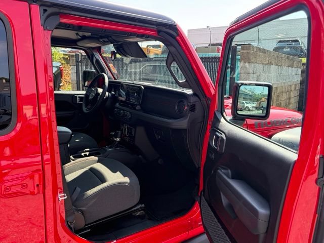 Used 2026 Jeep Wrangler Unlimited Rubicon AWD/4WD image 27
