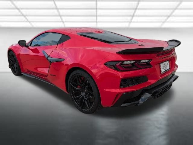 New 2025 Chevrolet Corvette Z06 RWD image 2