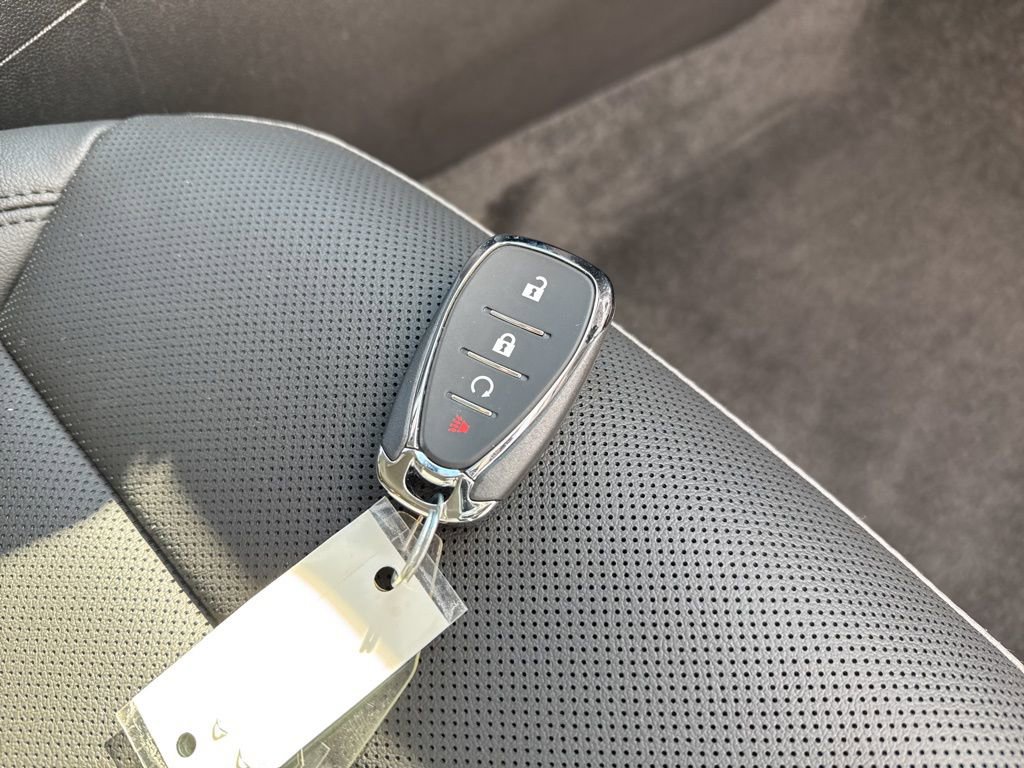 Used 2024 Chevrolet Trax ACTIV w/ Driver Confidence Package image 44