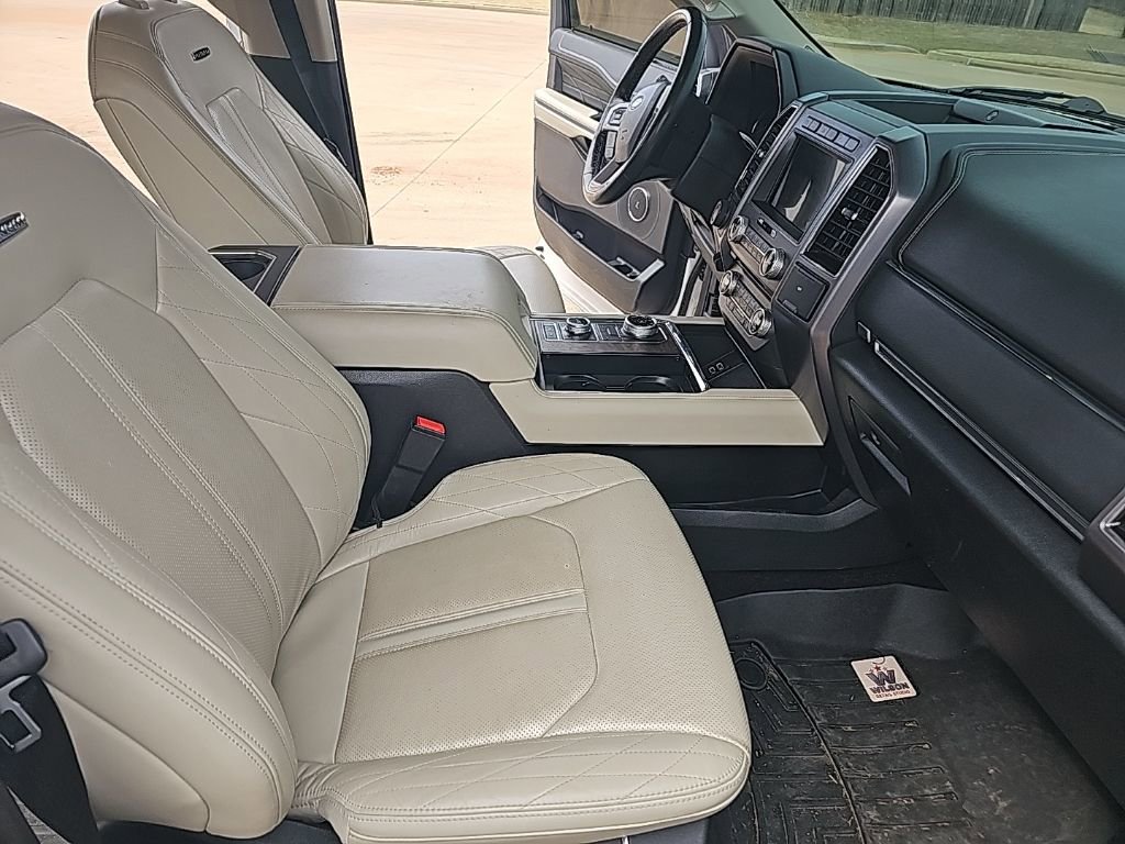 Used 2018 Ford Expedition Platinum image 21